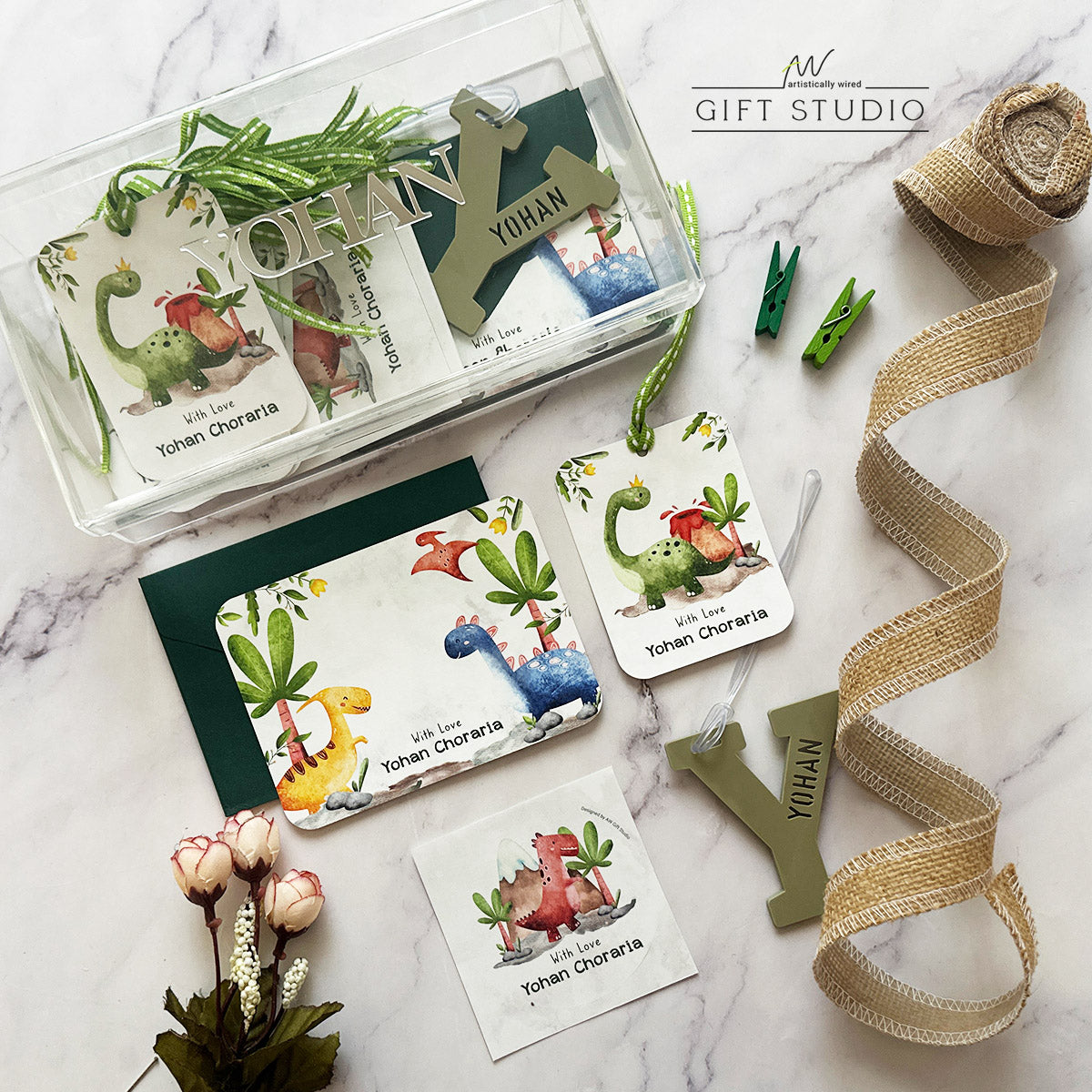 Premium Stationery Gift Set : Mighty Dinos