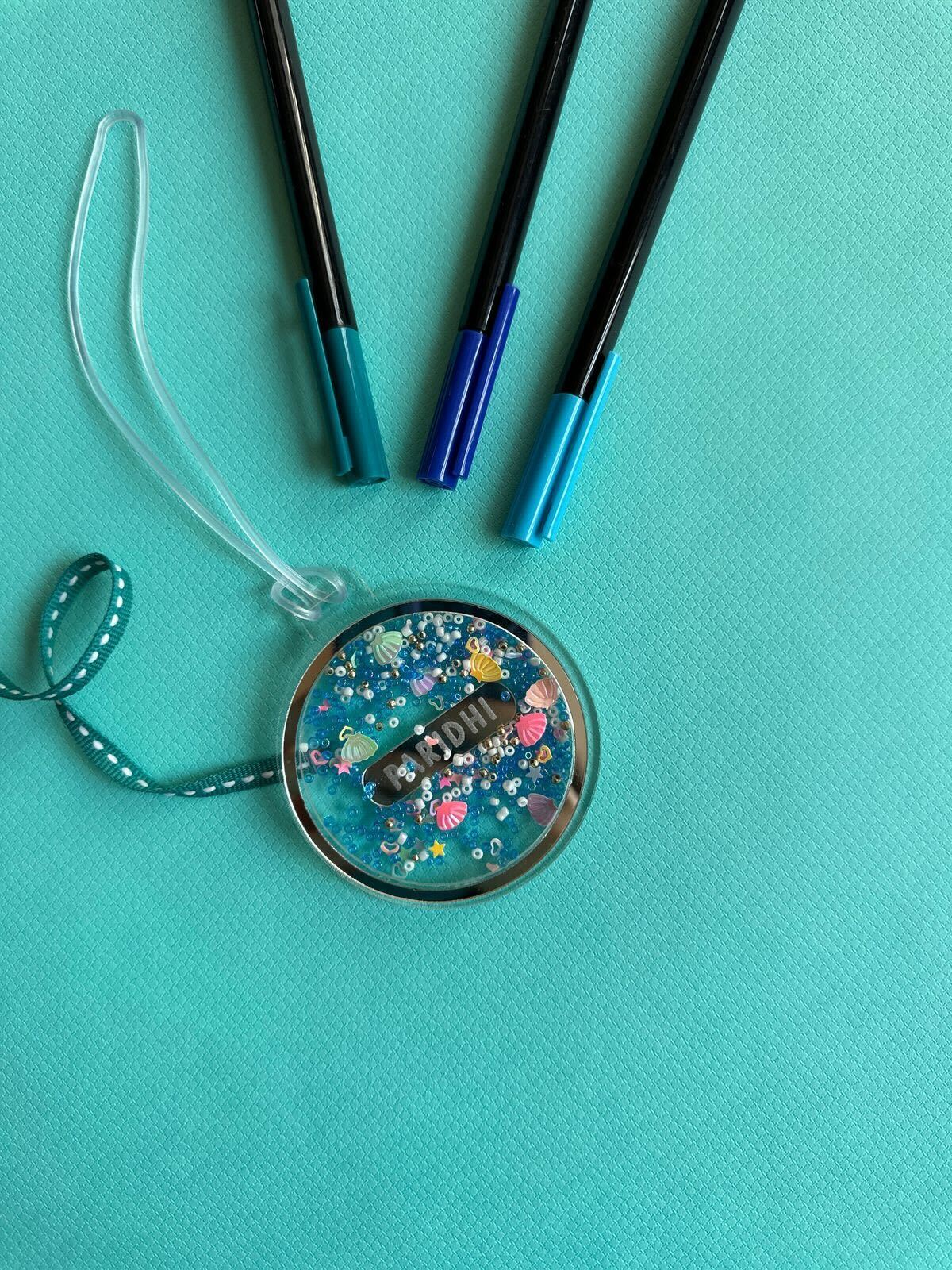 Confetti Tag - Blue